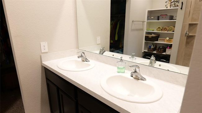 40607 Creekside Bluff Trl, House other with 4 bedrooms, 3 bathrooms and 2 parking in Magnolia TX | Image 12