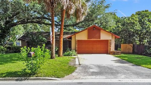 1681 Overlook Rd, LONGWOOD, FL, 32750-4573 | Card Image