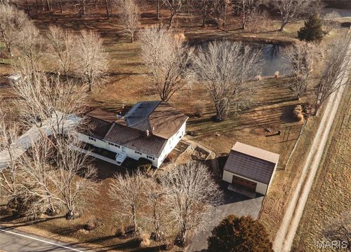 18105 Highway 8, Saint James, MO, 65559-8233 | Card Image