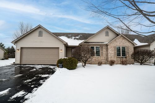 5015 Kingdom Ct, Caledonia, WI, 53402-9431 | Card Image