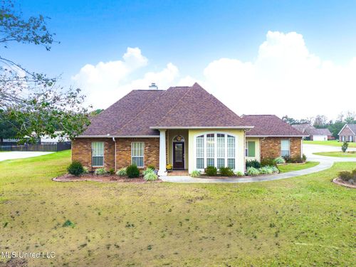3 Laurel Grove Dr, Carriere, MS, 39426-8186 | Card Image