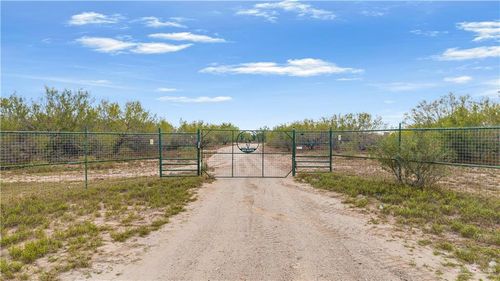 17501 Texas Tropical Trl, Mirando City, TX, 78369 | Card Image