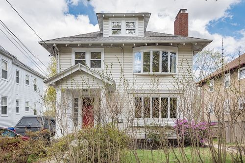 1-34 Harvard St, Arlington, MA, 02476-6018 | Card Image