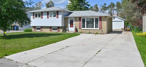 7 Mcdowell St, Dundalk, ON, N0C1B0 | Card Image