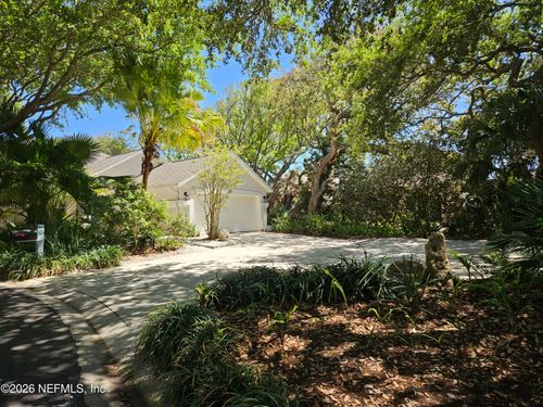 216 Salt Grass Court, Ponte Vedra Beach, FL, 32082 | Card Image