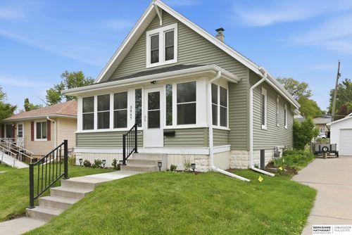 3857 Gold St, Omaha, NE, 68105-3467 | Card Image