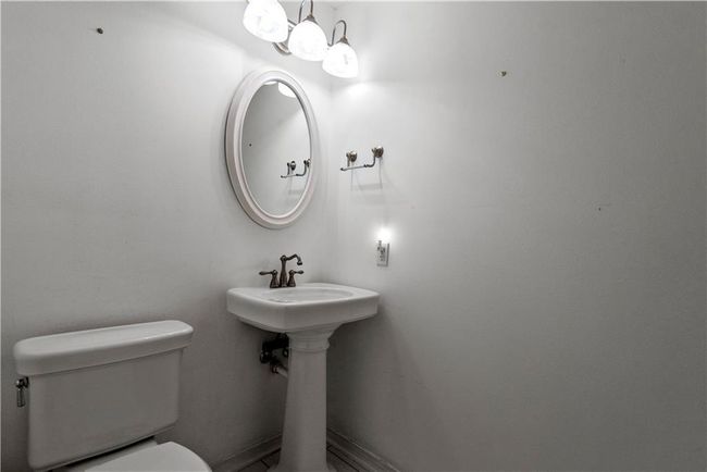 Half Bath | Image 15