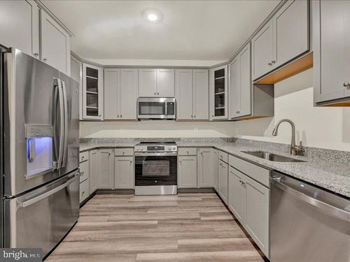 0104-4003 Seaside Alder Rd, BOWIE, MD, 20720-3584 | Card Image