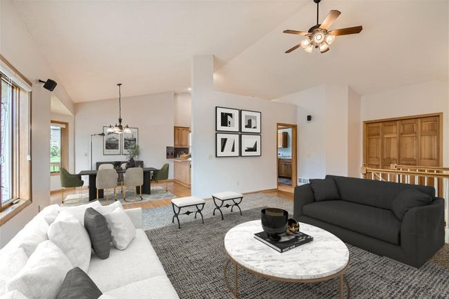 9591 Brookview Cir, House other with 4 bedrooms, 3 bathrooms and null parking in Woodbury MN | Image 9