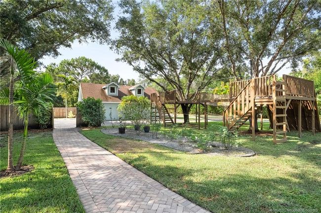 1850 Sw Hackman Ter, House other with 4 bedrooms, 4 bathrooms and 2 parking in Stuart FL | Image 65