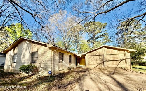 5866 Kinder Dr, Jackson, MS, 39211-3436 | Card Image