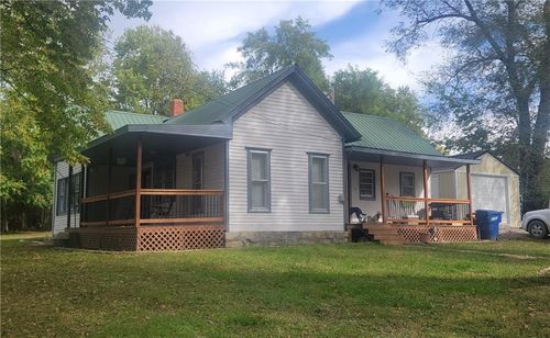 80 S Douglas St, Kingston, MO, 64650-9177 | Card Image