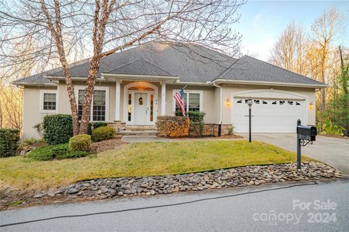 84 Preserve Court, Hendersonville, NC, 28791 | Card Image