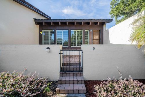 5 Loma Verde, LAKELAND, FL, 33813-4718 | Card Image