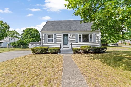 31 Durbeck Rd, Rockland, MA, 02370-1413 | Card Image
