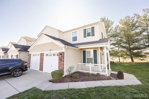 2058 Celebration Park Cir, Belleville, IL, 62220-3286 | Card Image
