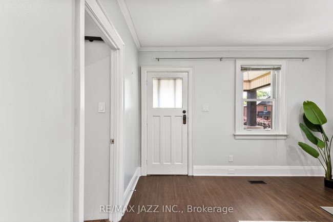 110 Gibbons St, House other with 3 bedrooms, 2 bathrooms and 3 parking in Oshawa ON | Image 6