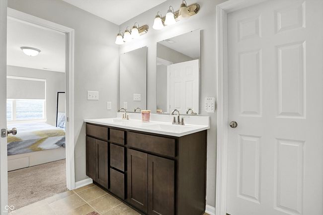 7111 Lillian Pl, House other with 2 bedrooms, 2 bathrooms and null parking in Cumberland IN | Image 26