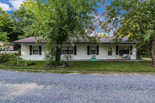 116 Hazel Dr, Sevierville, TN, 37862-4538 | Card Image