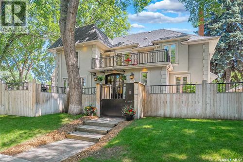 100 Poplar Cres, Saskatoon, SK, S7M0A6 | Card Image