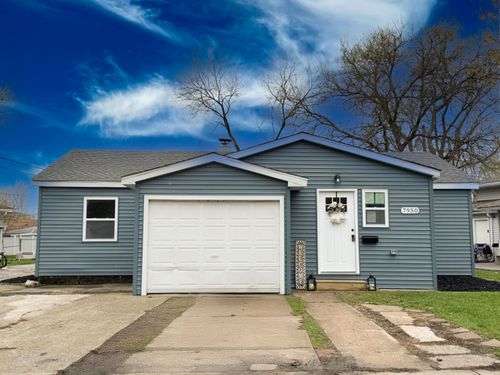 7950 White Oak Ln, Hammond, IN, 46324-3344 | Card Image