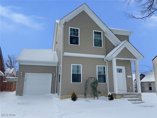 21100 Nicholas Ave, Euclid, OH, 44123-3027 | Card Image