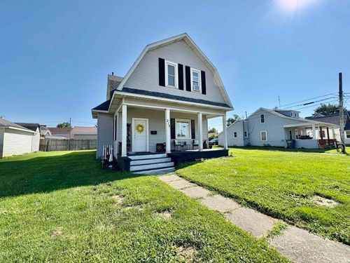 215 E Monroe St, Montpelier, IN, 47359-1325 | Card Image