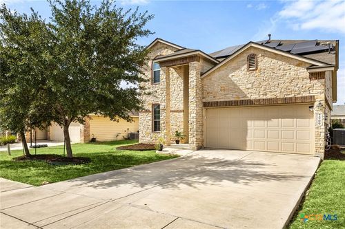 2909 Oakbranch Rdg, New Braunfels, TX, 78130-7511 | Card Image