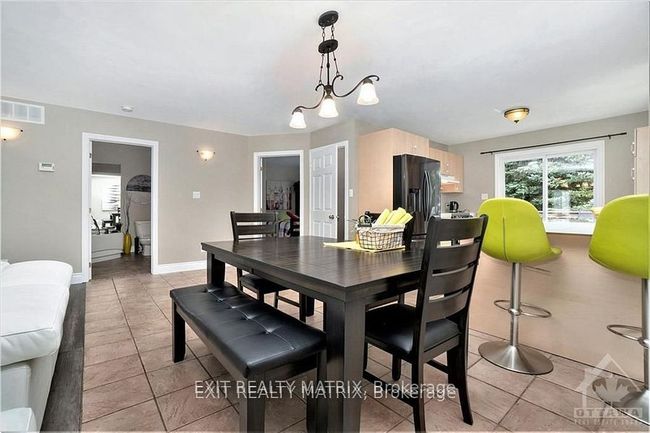 6 Telegraph Cres, House attached with 3 bedrooms, 2 bathrooms and 4 parking in Alfred ON | Image 6