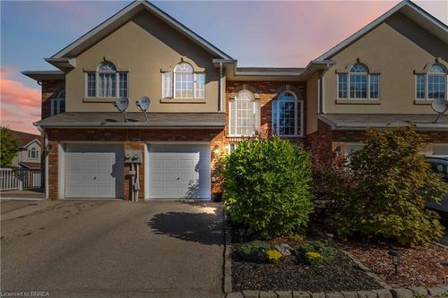 92-20 Mcconkey Cres, Brantford, ON, N3S0C1 | Card Image