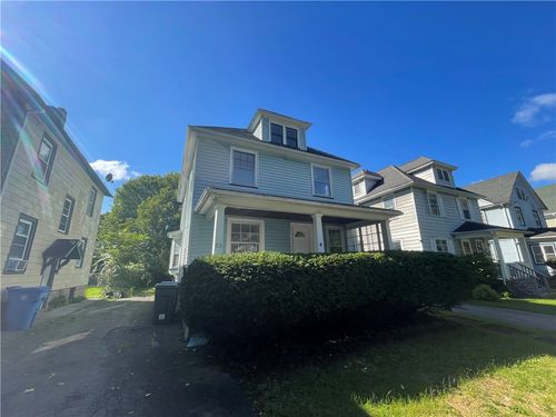 93 Roslyn St, Rochester, NY, 14619-1824 | Card Image