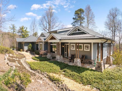 72 Dusky Ct, Hendersonville, NC, 28739-0034 | Card Image