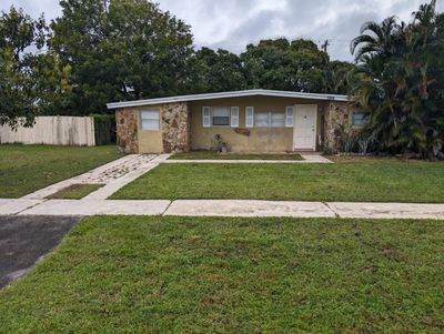 11845 Balsam Dr, House other with 4 bedrooms, 2 bathrooms and null parking in Royal Palm Beach FL | Image 1