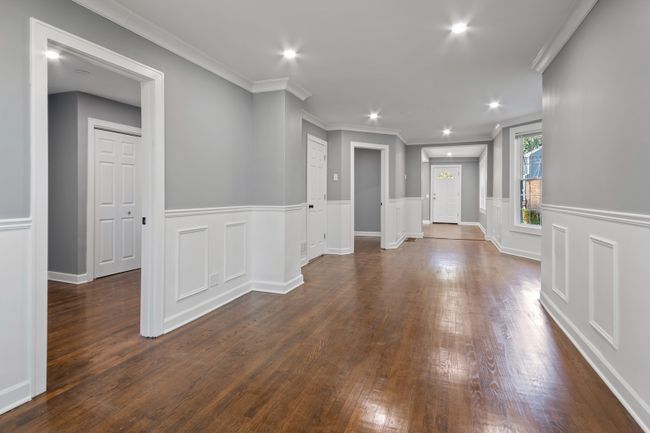 4251 N Lawndale Avenue, Home with 6 bedrooms, 3 bathrooms and 2 parking in Chicago IL | Image 3
