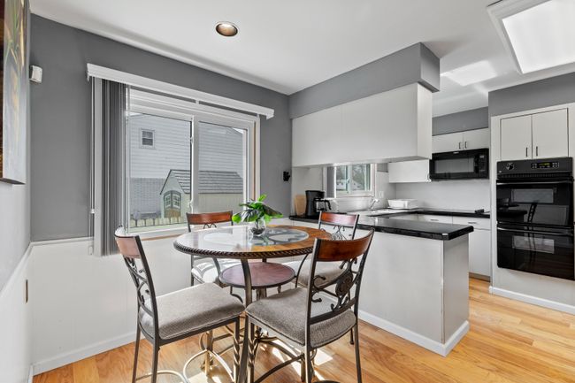 BREAKFAST NOOK | Image 10