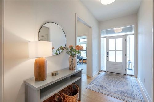 1820 Homestead Dr, Liberty, MO, 64068-7182 | Card Image