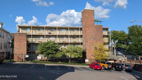 301-510 14th St, Knoxville, TN, 37916-2100 | Card Image