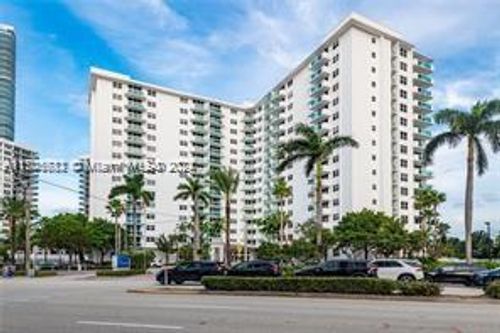 1001-3001 S Ocean Dr, Hollywood, FL, 33019 | Card Image