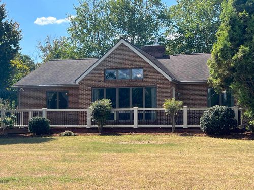 16 Cranberry Dr, Stuarts Draft, VA, 24477-3044 | Card Image