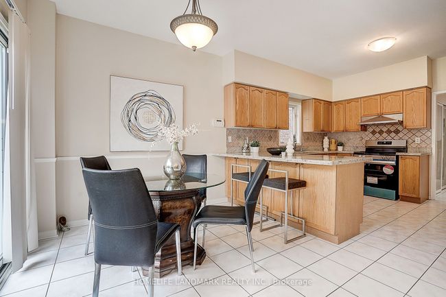 46 Elmrill Rd, House other with 6 bedrooms, 4 bathrooms and 2 parking in Markham ON | Image 8