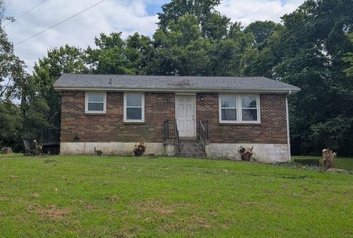 2973 Sturgeon Creek Rd, Cedar Hill, TN, 37032-4756 | Card Image