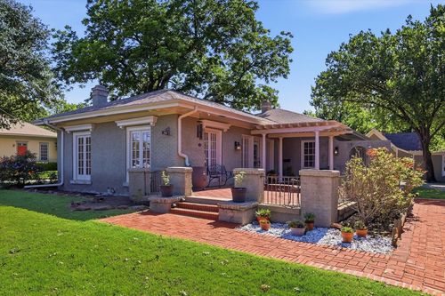 1306 N Locust Street N, Denton, TX, 76201 | Card Image