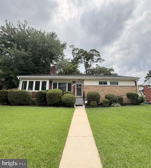 9714 Admiralty Dr, SILVER SPRING, MD, 20910-1401 | Card Image