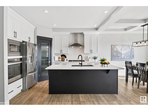 237 Hawks Ridge Blvd Nw, Edmonton, AB, T5S0M1 | Card Image