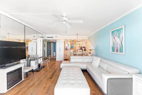 0-201 E Ocean Dr, Key Colony Beach, FL, 33051 | Card Image