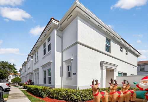 164-4197 Sw 157th Ave, Miramar, FL, 33027-4830 | Card Image