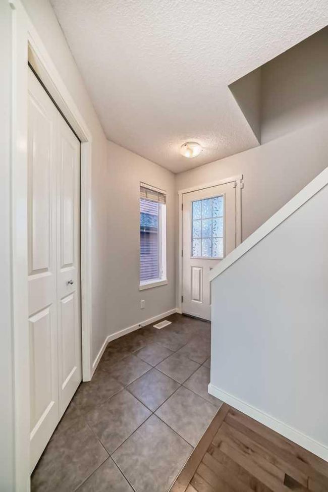 17 Sage Hill Court Nw, Home with 5 bedrooms, 3 bathrooms and 2 parking in Calgary AB | Image 13
