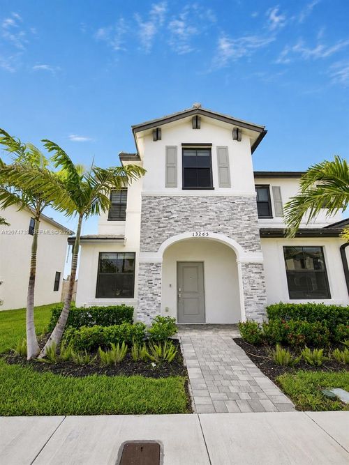 13265-13265 Sw 285th St, Homestead, FL, 33033-7545 | Card Image
