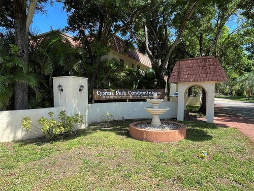 523-132 S Cypress Rd, Pompano Beach, FL, 33060-7094 | Card Image