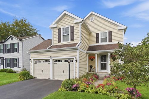 4573 Heather Ridge Dr, Hilliard, OH, 43026-9690 | Card Image